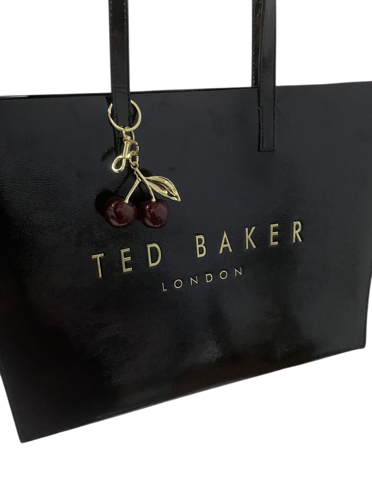 Glams Ted Charm