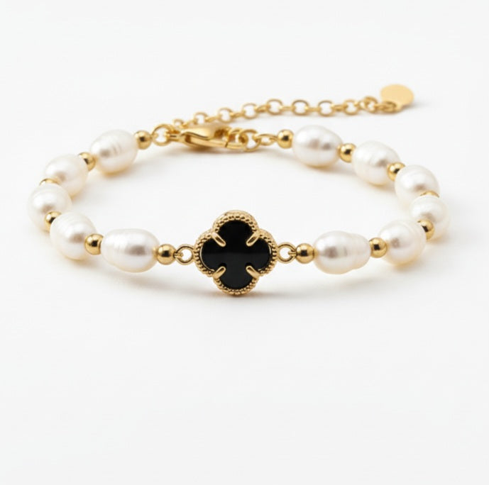 Glams Pearl Bracelet