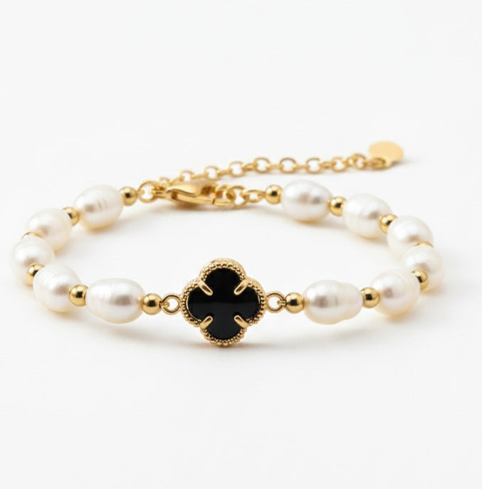 Glams Pearl Bracelet