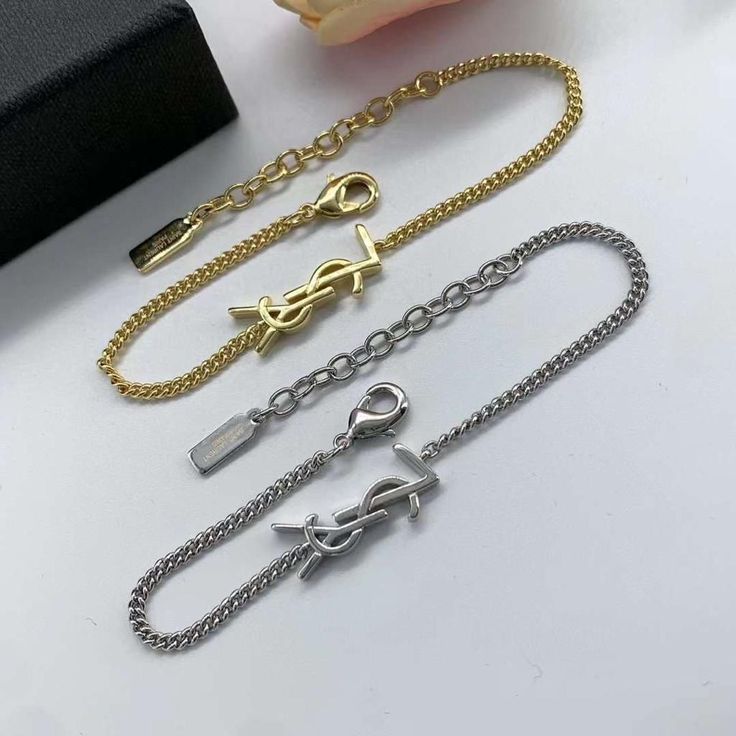 Glams Yev Bracelet