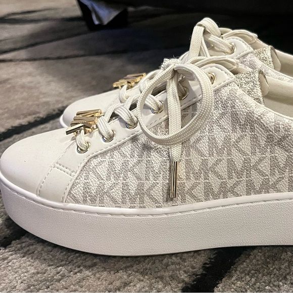 Glams MK Sneakers