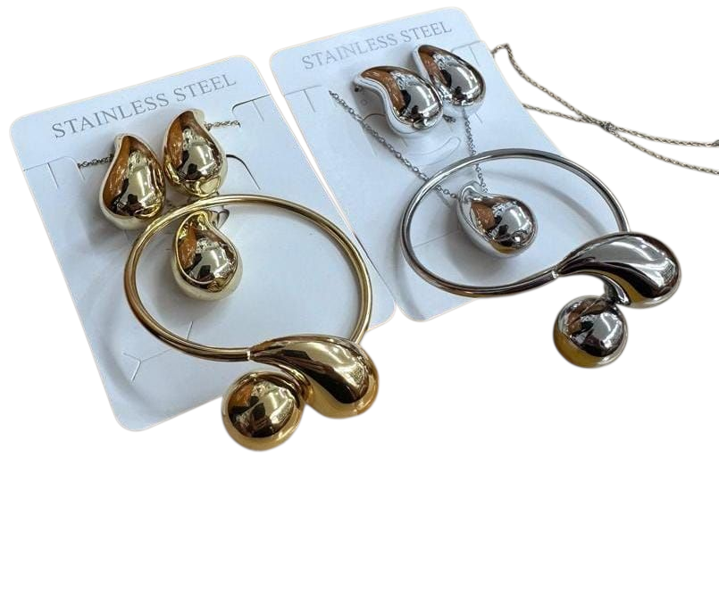 Glams Teardrop Set