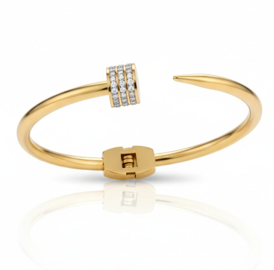 Glams Nail Bangle