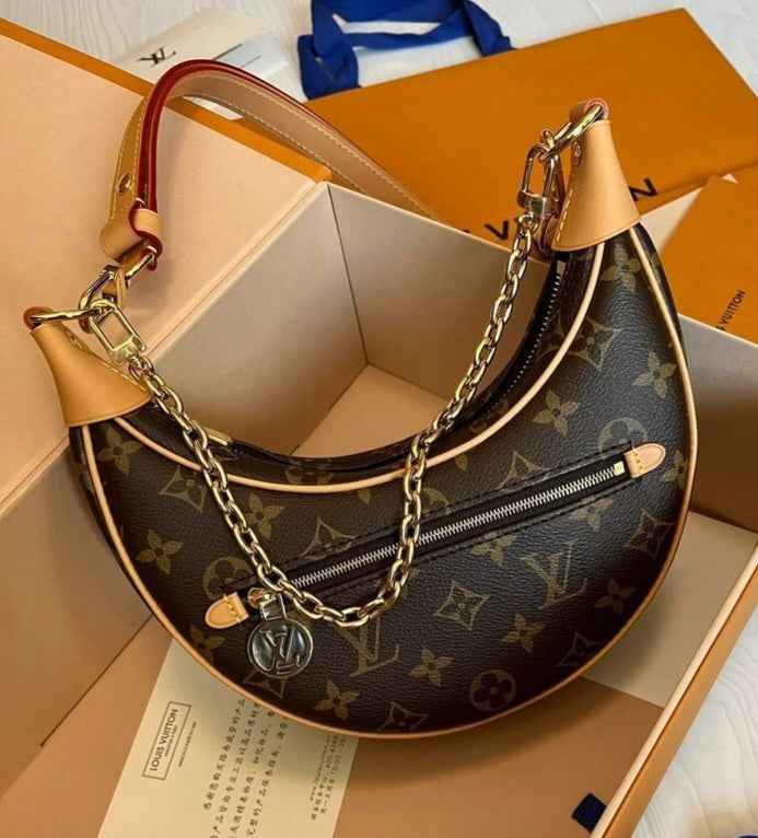 Glams LV Loop Bag
