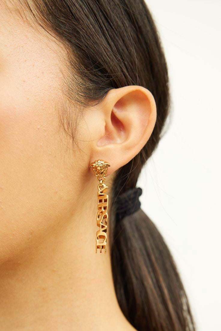 Glams Letter V earring