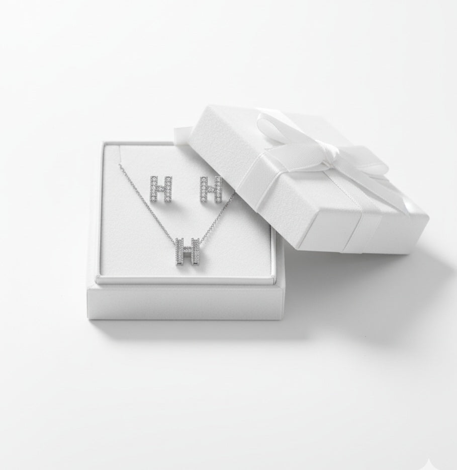 Glams H Set