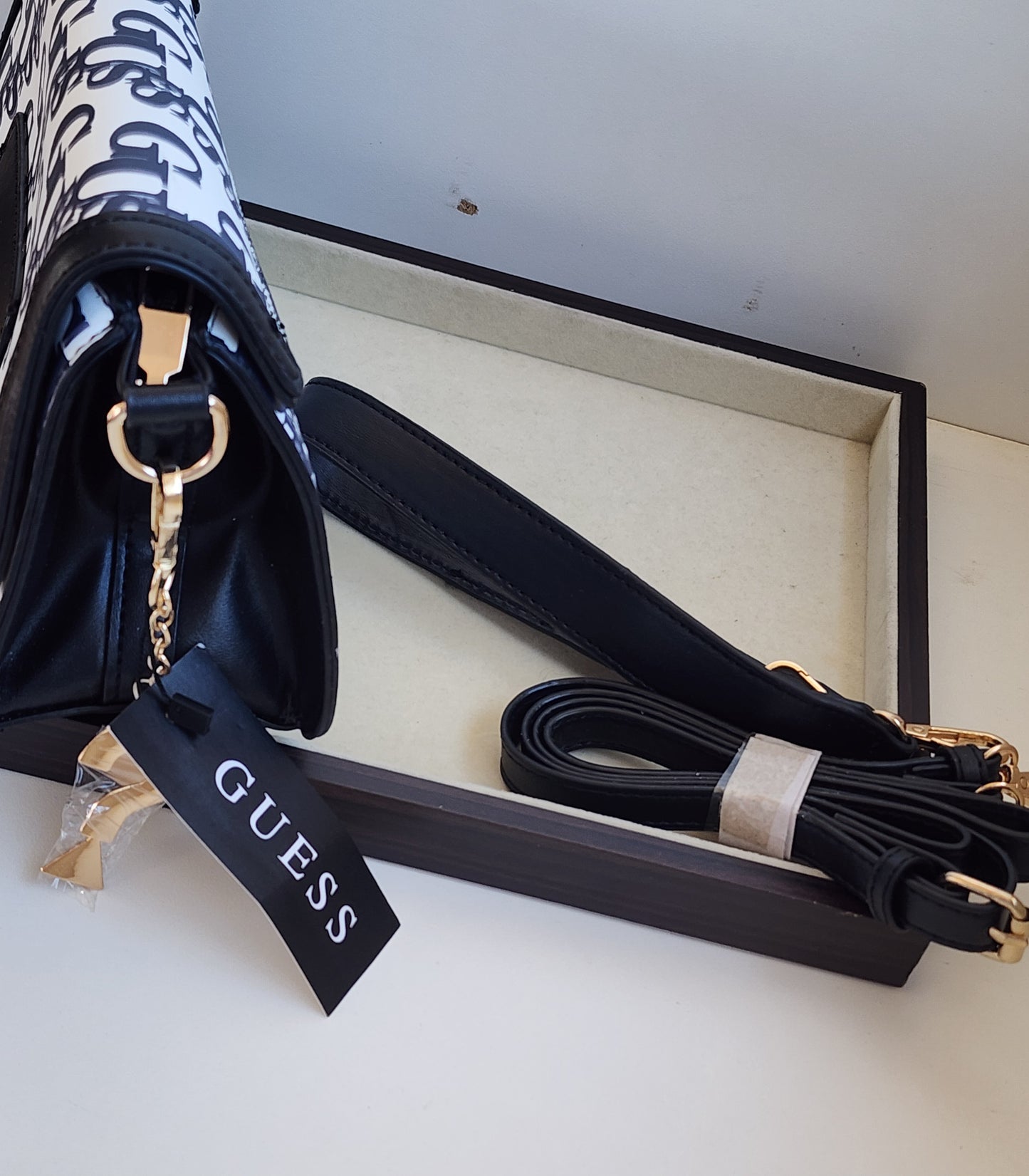 Glams Guess Bag