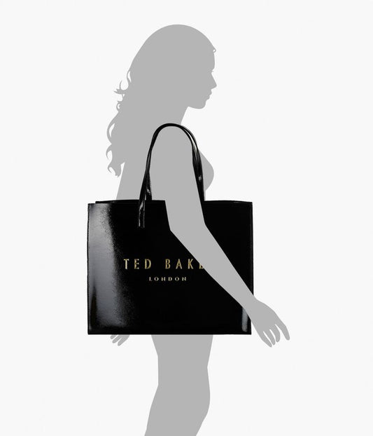 Glams Ted Charm