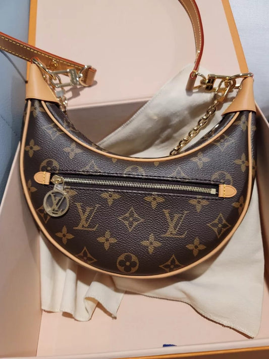 Glams LV Loop Bag