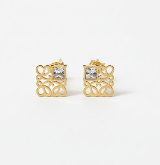 Glams Leo Studs