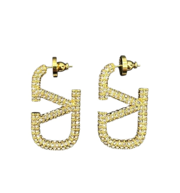 Glams Vee Earring