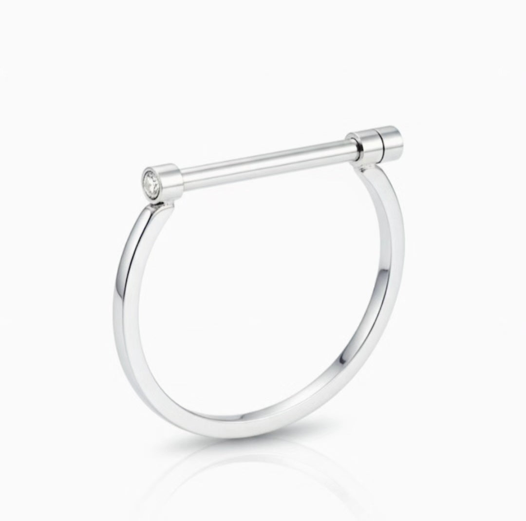 Glams Screw Bangle