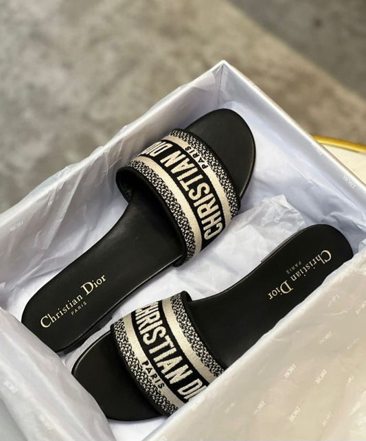 Glams Dior Flat