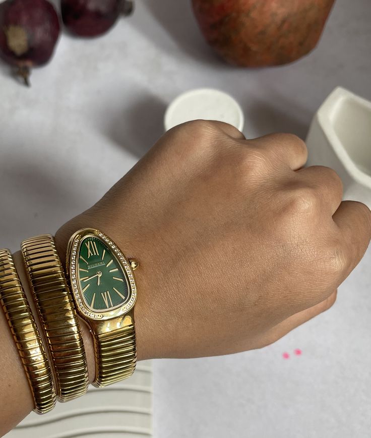 Glams Blv Watch