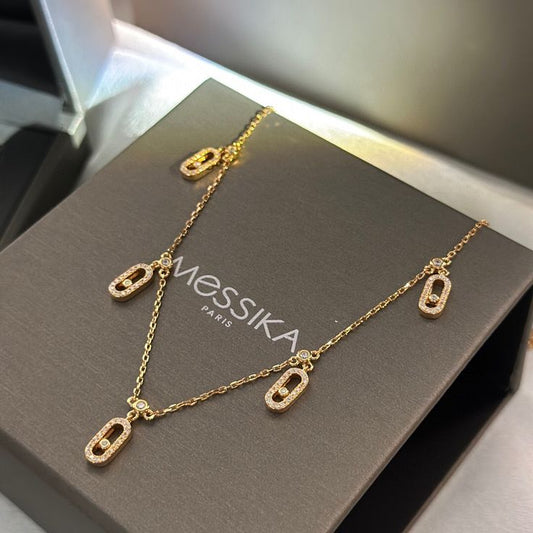 Glams Motif Necklace